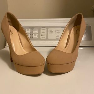 Never worn